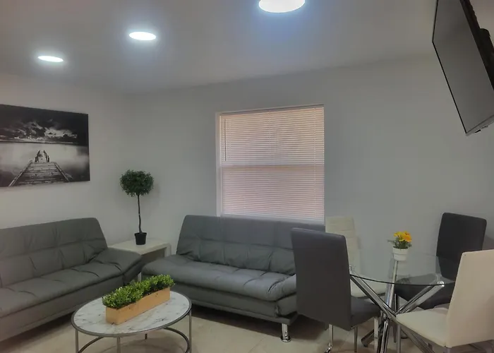 4-Plex
