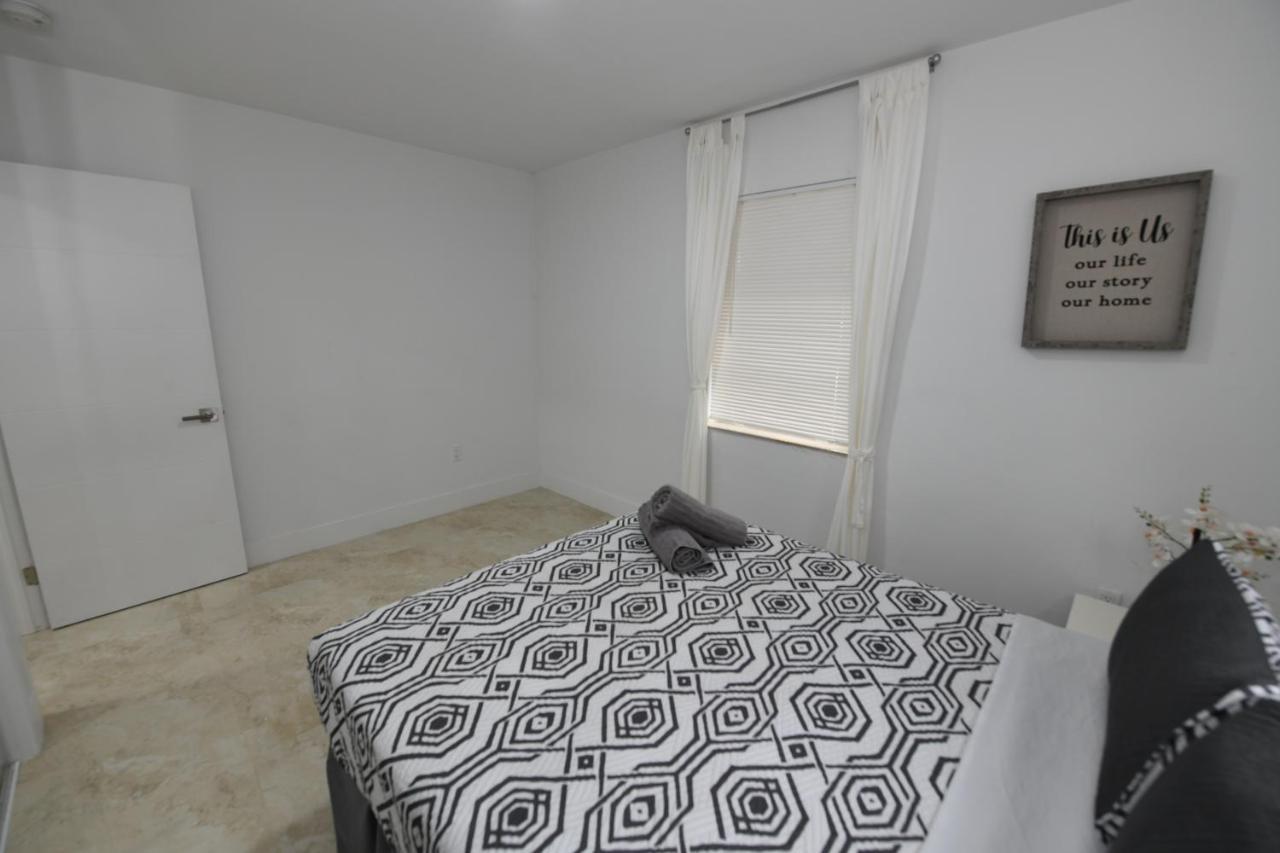 4-plex * Fort Lauderdale